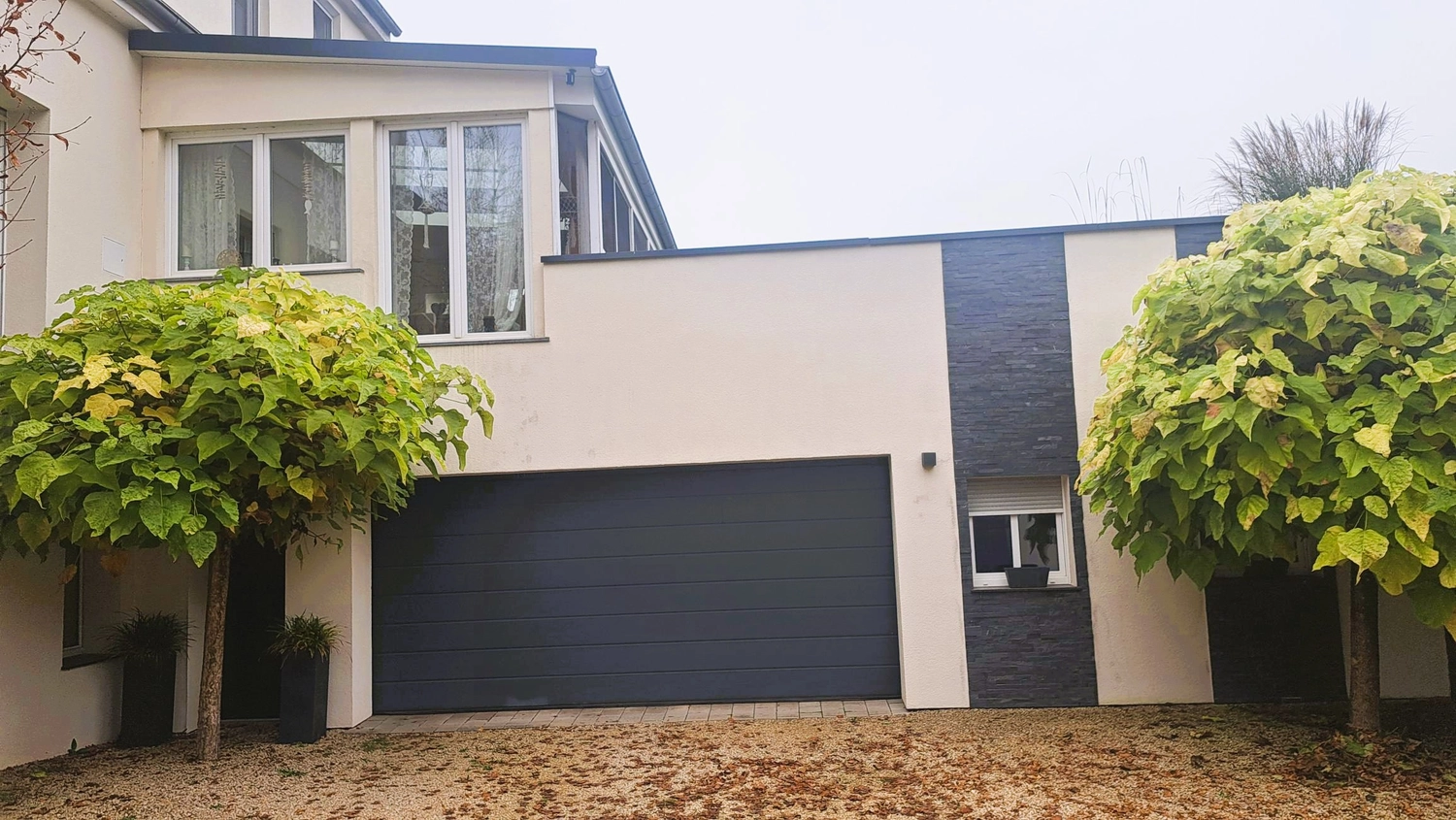 Lo Porto & Partner - Immobilien - Garage