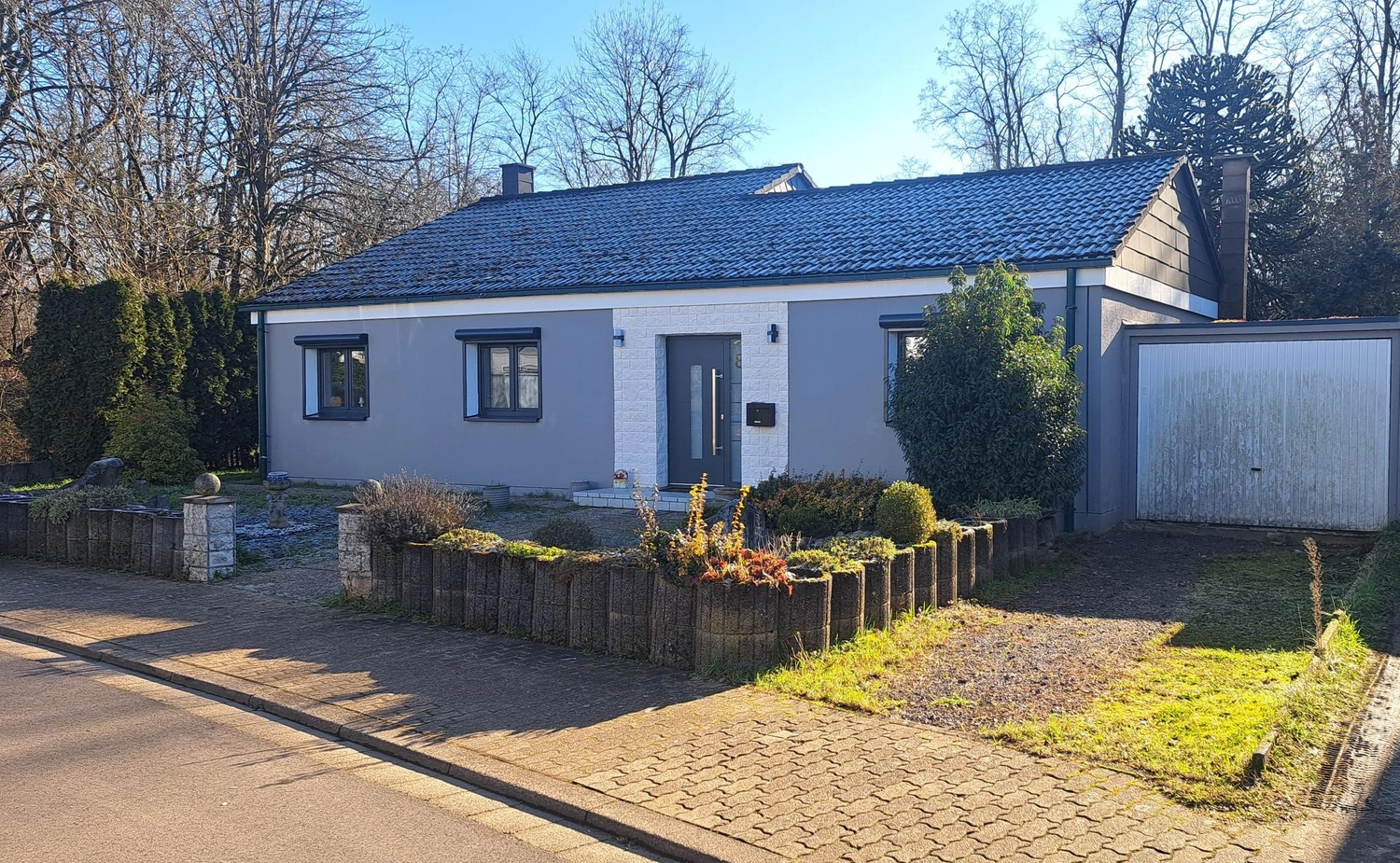 Lo Porto & Partner - Immobilien - Haus