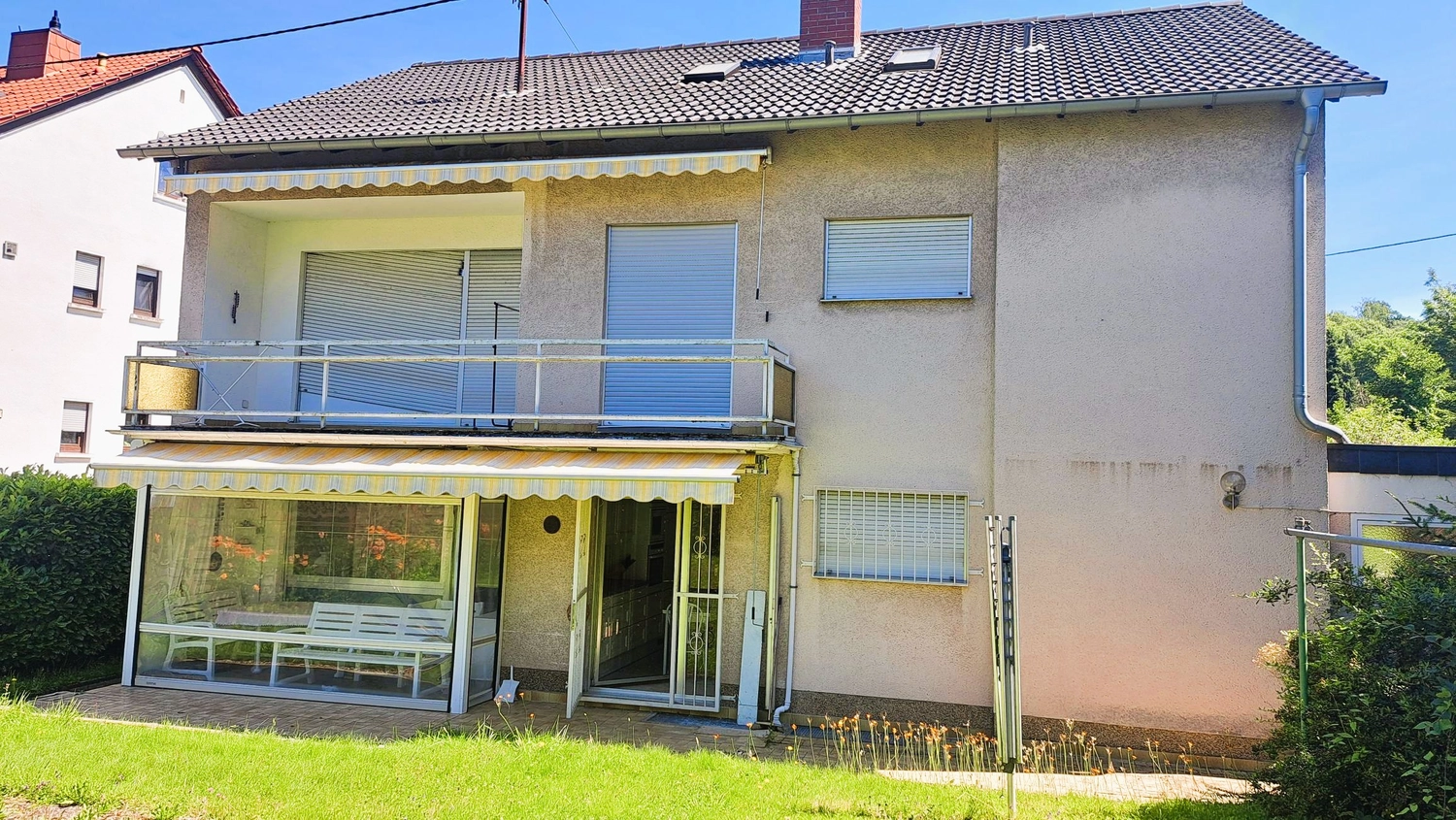 Lo Porto & Partner - Immobilien - Haus