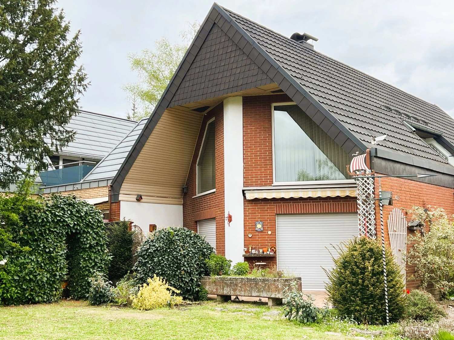 Lo Porto & Partner - Immobilien - Haus